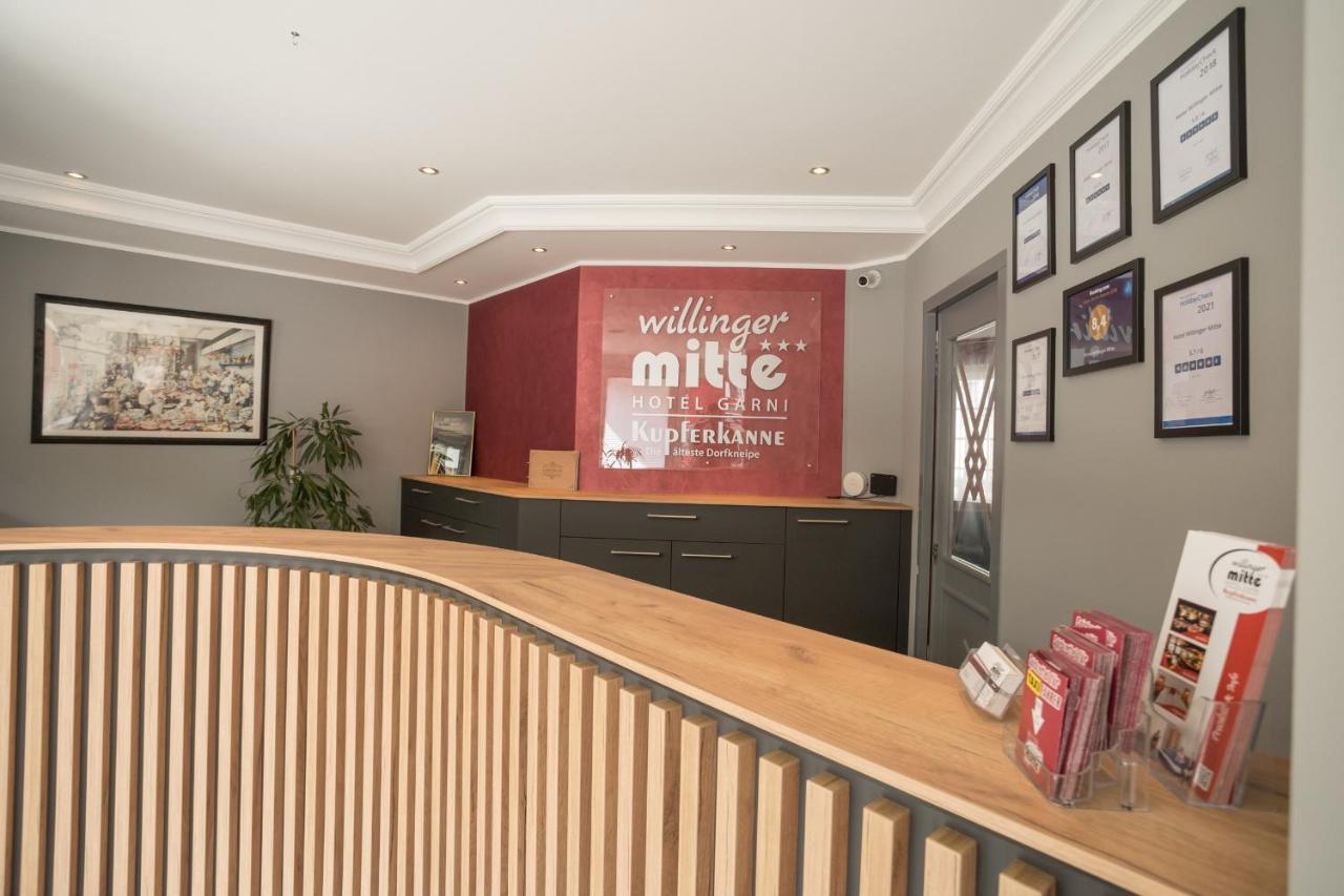 Hotel Willinger Mitte Виллинген Экстерьер фото